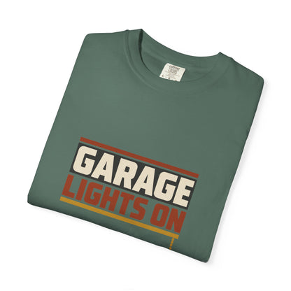 GARAGE LIGHTS ON T-Shirt | Retro Workshop Tee
