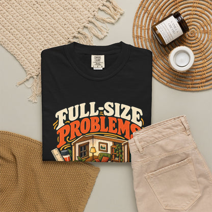 Vintage miniature room graphic tee for 1:12 scale hobbyists