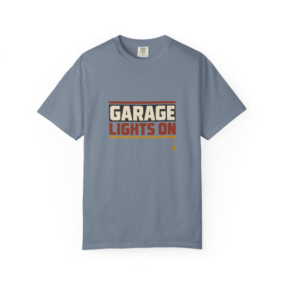 GARAGE LIGHTS ON T-Shirt | Retro Workshop Tee