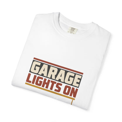 GARAGE LIGHTS ON T-Shirt | Retro Workshop Tee