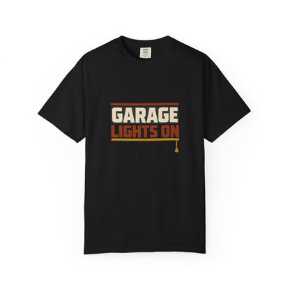 GARAGE LIGHTS ON T-Shirt | Retro Workshop Tee