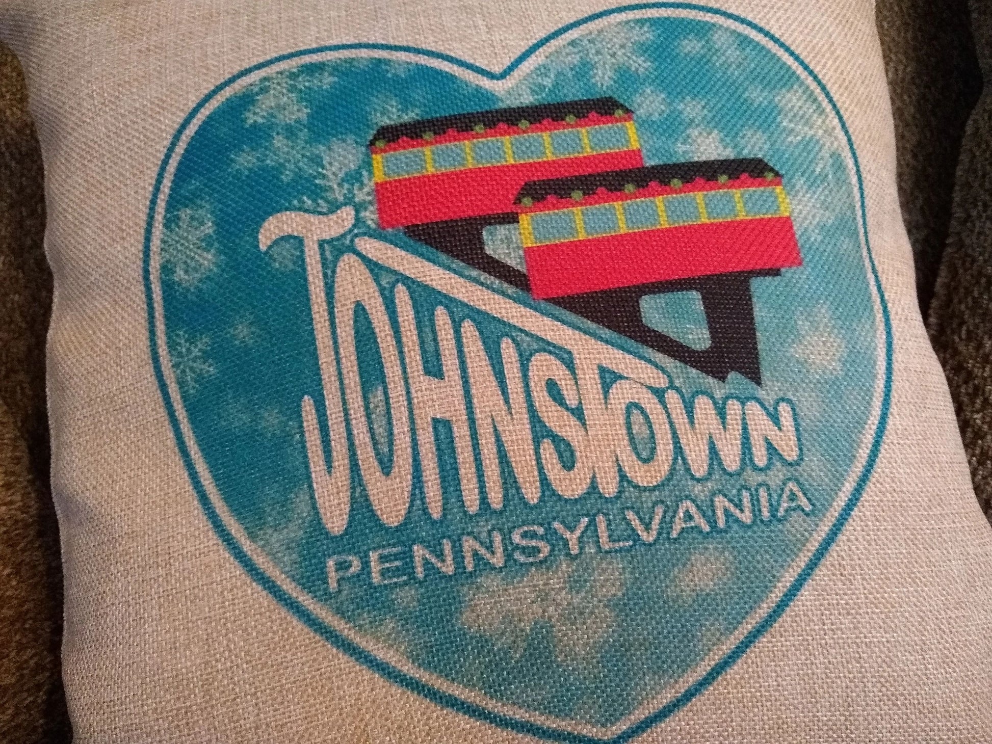 Johnstown PA Inclined Plane Christmas Heart Pillow – alternate product view
