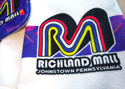 Richland Mall Johnstown PA Towel potholder set 80's retro – alternate product view
